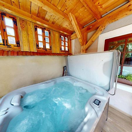 Resort Hisa Ida - Apartments With Hot Tub And Sauna Ivancna Gorica Экстерьер фото