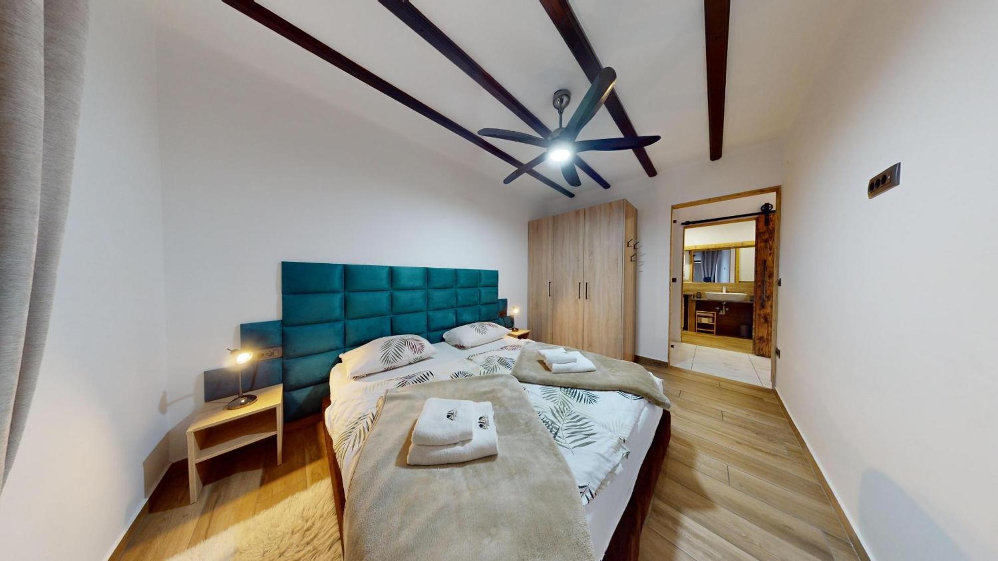 Resort Hisa Ida - Apartments With Hot Tub And Sauna Ivancna Gorica Номер фото